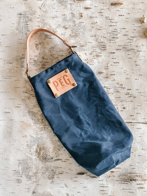PEG WINE TOTE - DEEP SEA (NAVY)