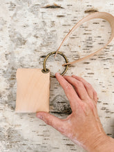 PEG WRISTLET - NATURAL