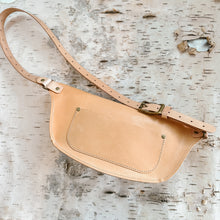 PEG CROSSBODY