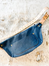 TIDAL BLOOM CROSSBODY