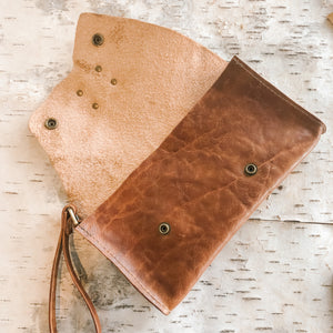 PEG Appalousa Clutch